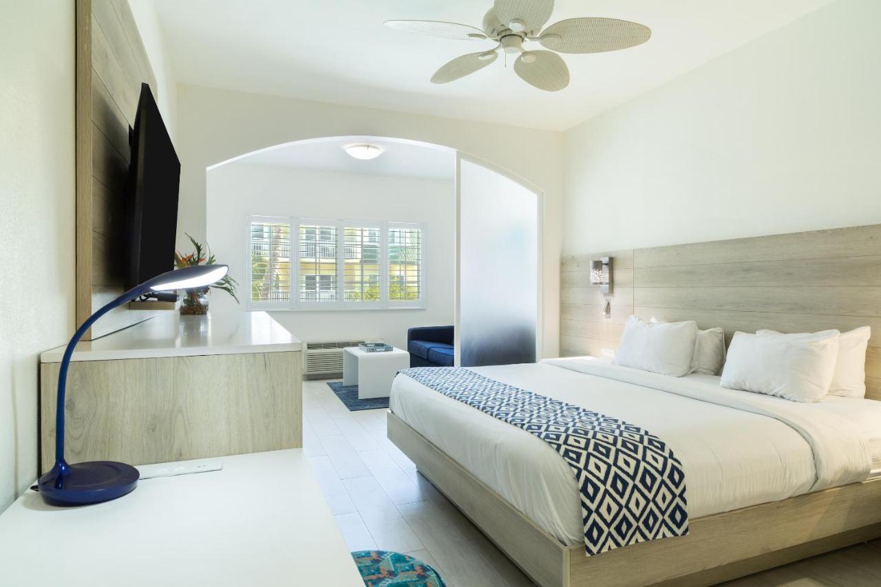 Ports Of Call Resort Grace Bay Εξωτερικό φωτογραφία