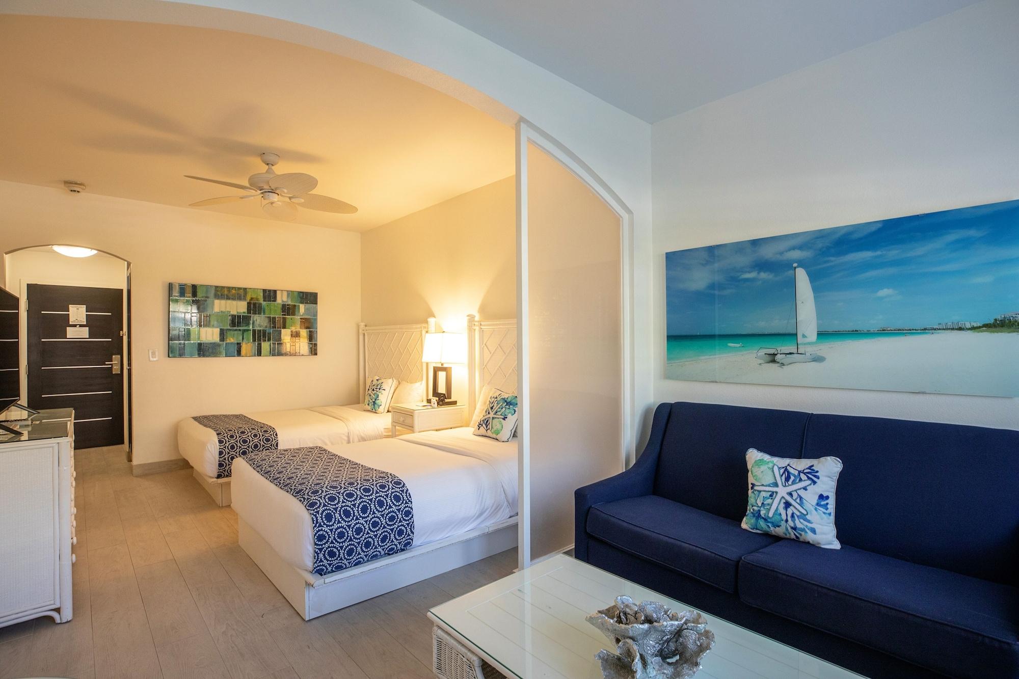 Ports Of Call Resort Grace Bay Εξωτερικό φωτογραφία